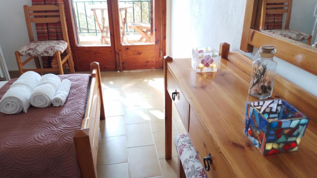 Loggia Hotel Agia Galini Екстериор снимка